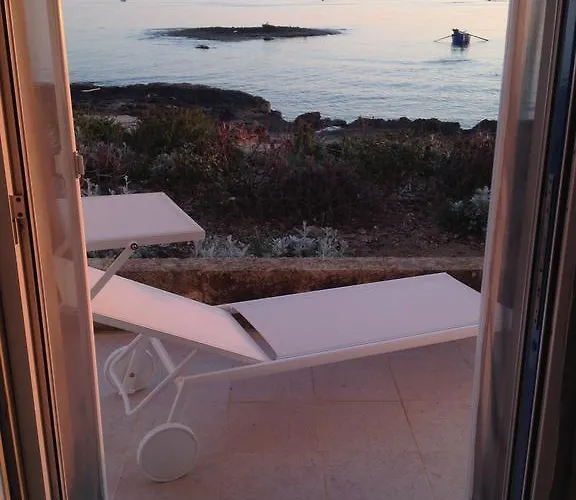 Il Rifugio Dello Scoglio 奥斯图尼