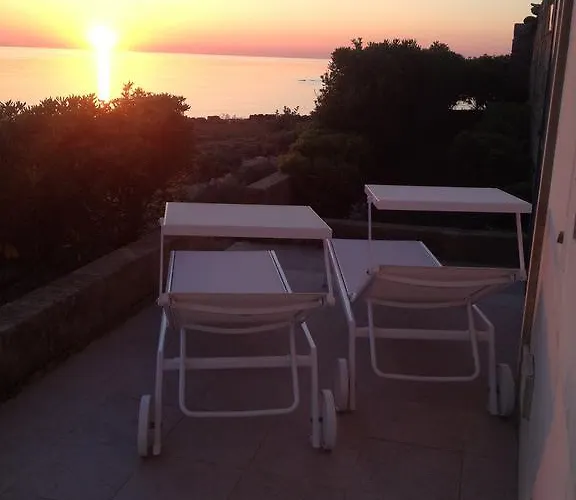 Il Rifugio Dello Scoglio 奥斯图尼